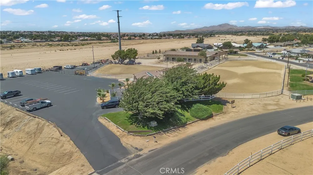 12445 Reata Apple Valley, CA 92308