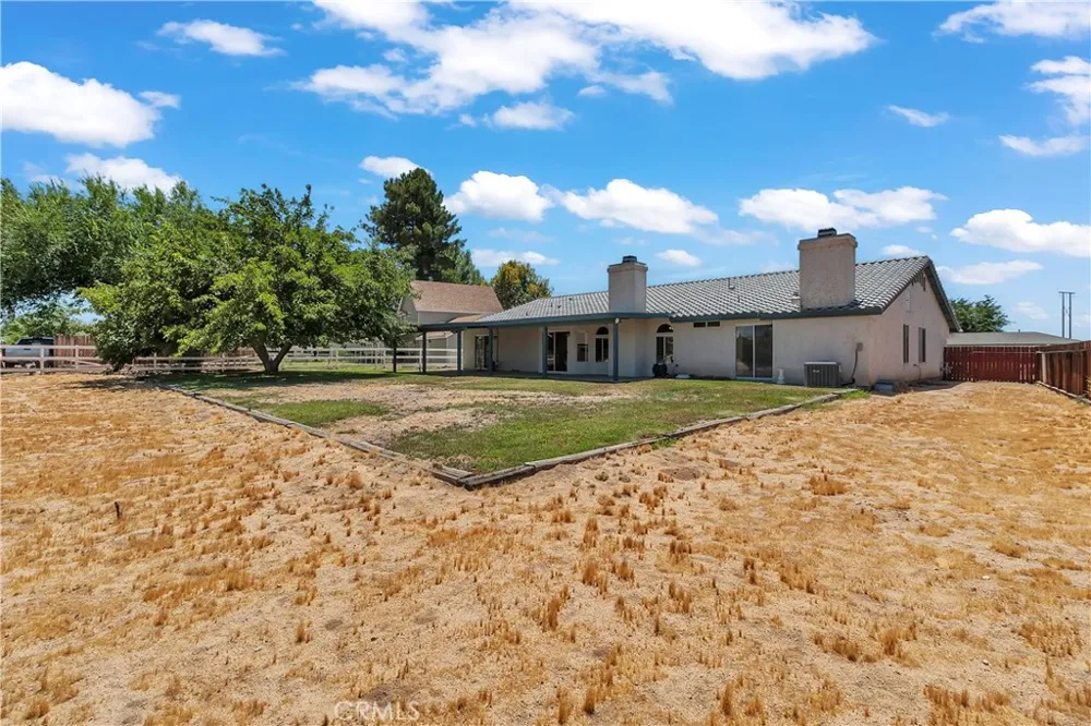 12445 Reata Apple Valley, CA 92308