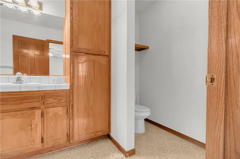 12445 Reata Apple Valley, CA 92308