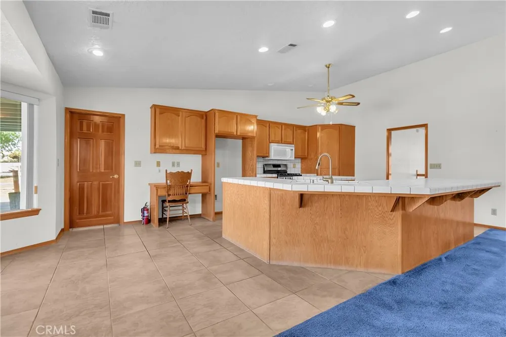 12445 Reata Apple Valley, CA 92308