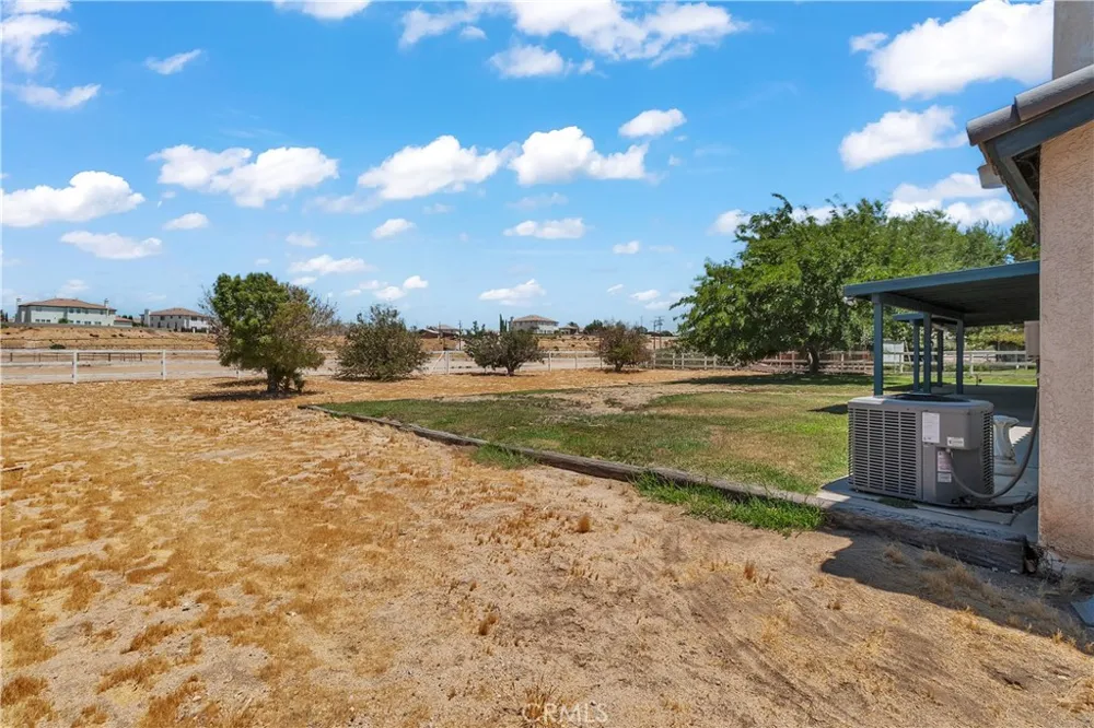 12445 Reata Apple Valley, CA 92308