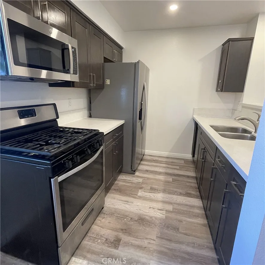 14013 Bayside Norwalk, CA 90650