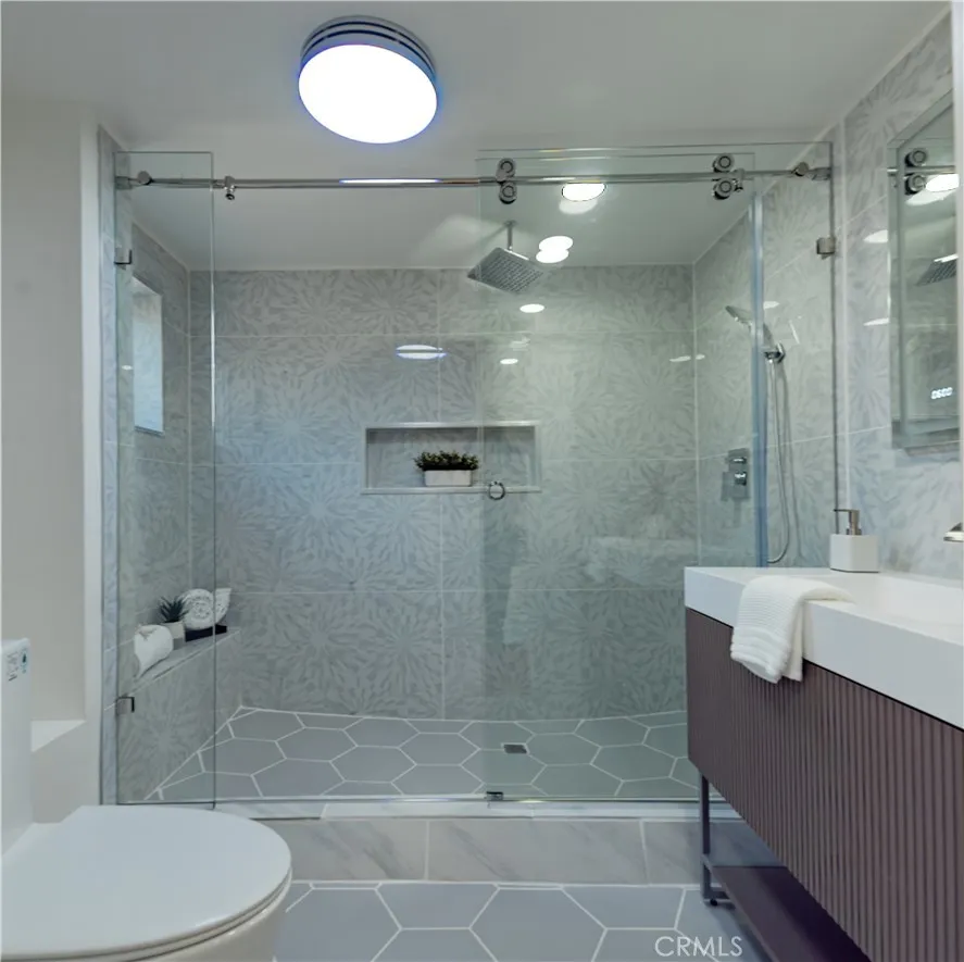 1328 Visitacion San Francisco, CA 94134