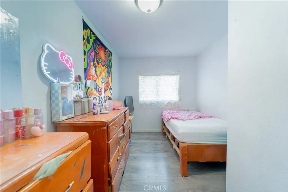 632 College Fresno, CA 93728