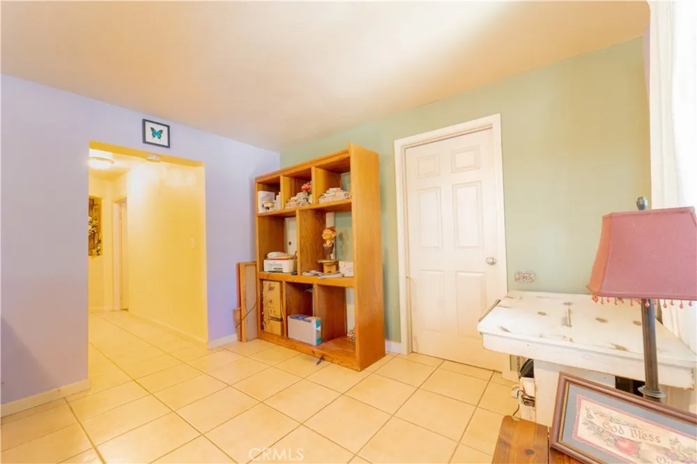 632 College Fresno, CA 93728