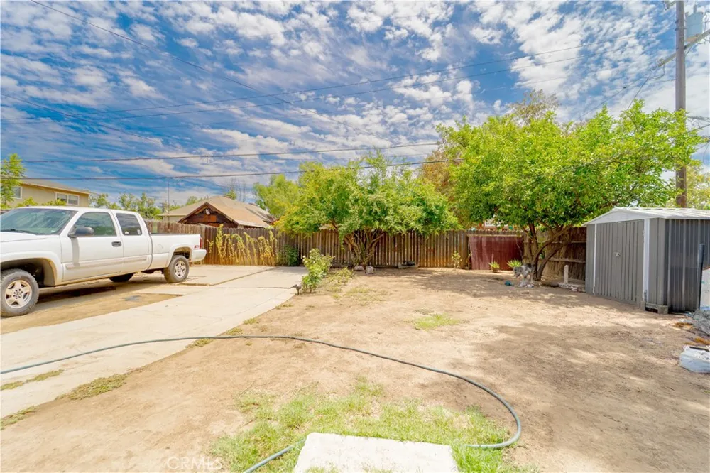 632 College Fresno, CA 93728