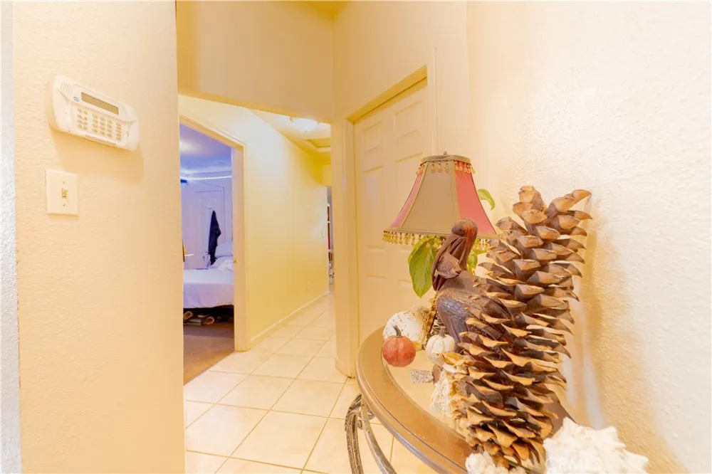 632 College Fresno, CA 93728