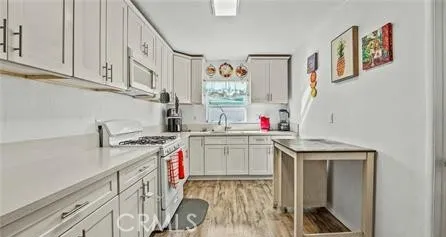 6546 Foster Bridge Bell Gardens, CA 90201