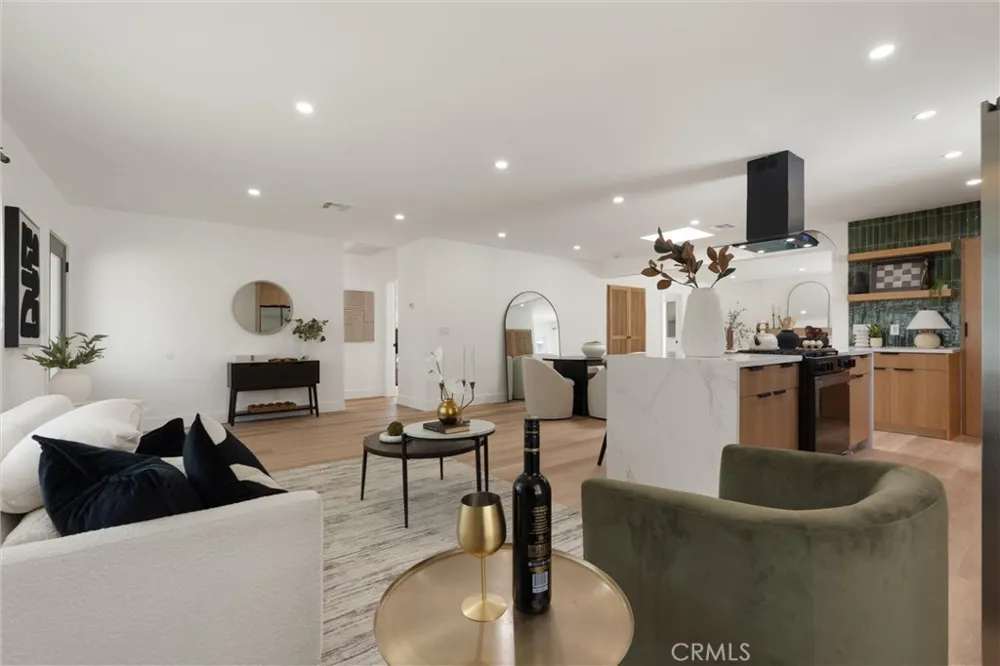 2546 Maricopa Torrance, CA 90503