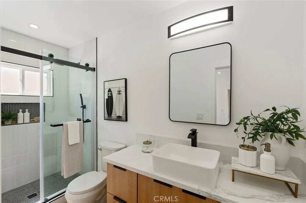 2546 Maricopa Torrance, CA 90503