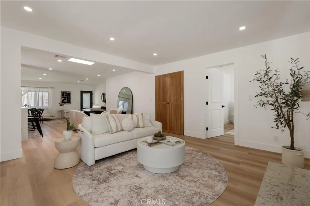2546 Maricopa Torrance, CA 90503