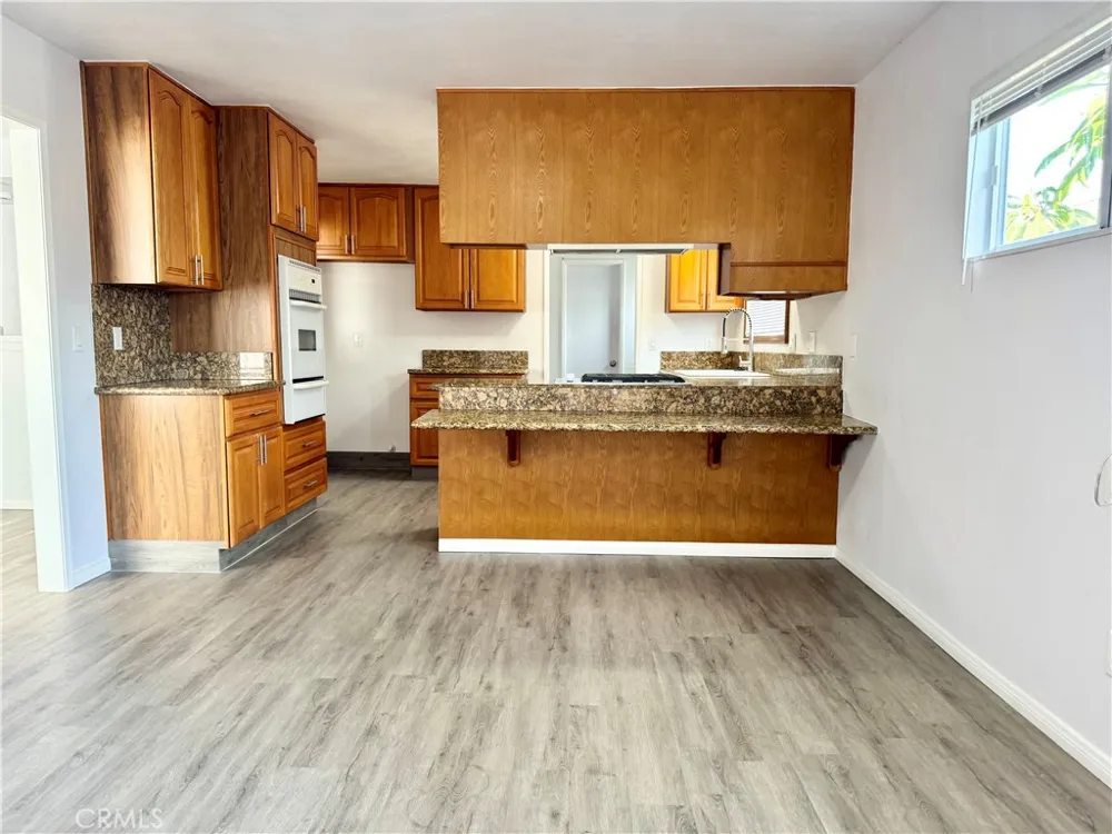 17809 Thornlake Artesia, CA 90701