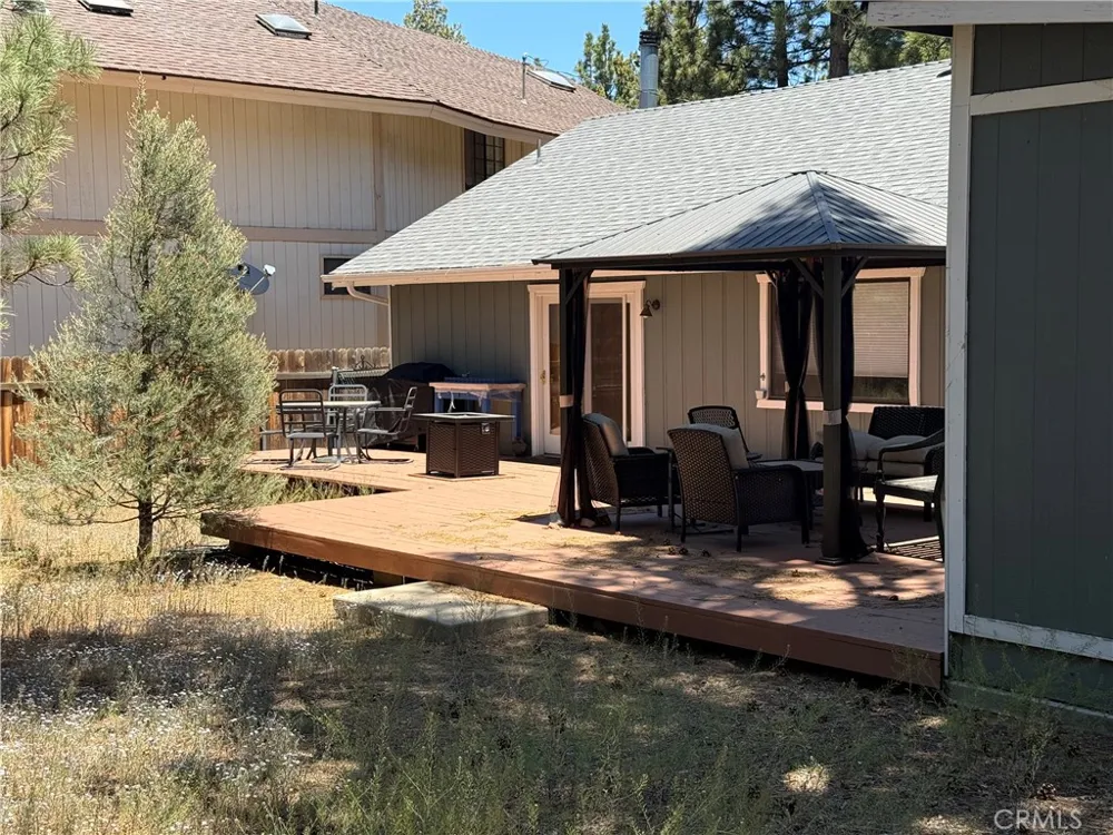 1051 Ash Big Bear City, CA 92314