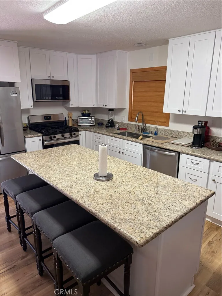1051 Ash Big Bear City, CA 92314