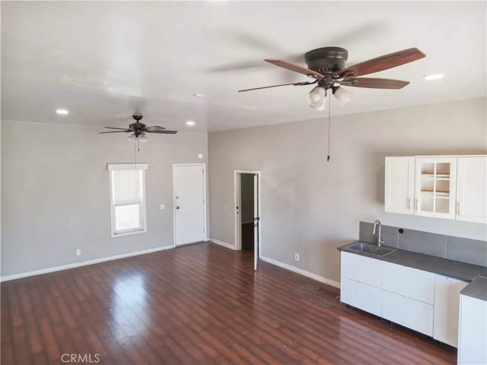 9358 Claymore Pico Rivera, CA 90660