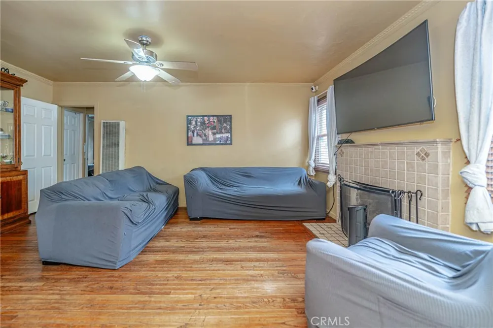 4624 W 116th Street Hawthorne, CA 90250