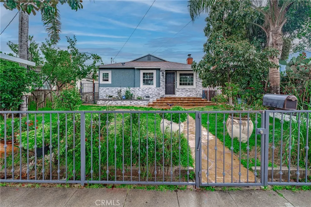 4624 W 116th Street Hawthorne, CA 90250