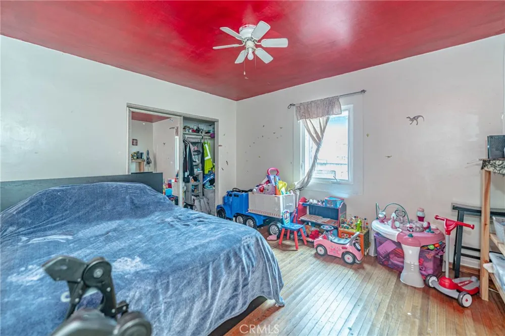 4624 W 116th Street Hawthorne, CA 90250