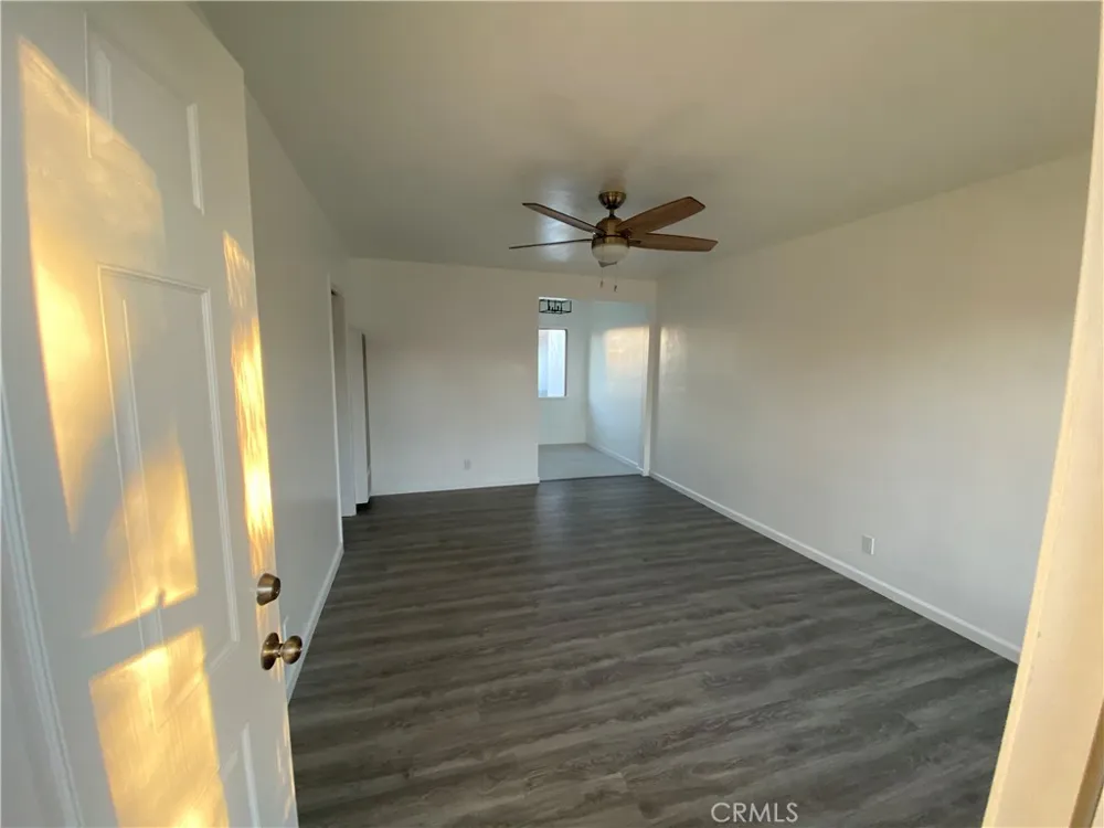 257 W 17th Street San Pedro, CA 90015