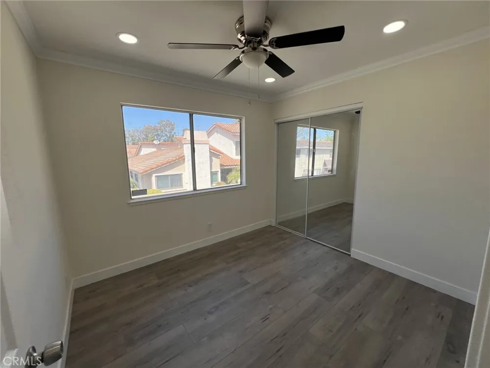 12545 Cuesta Cerritos, CA 90703