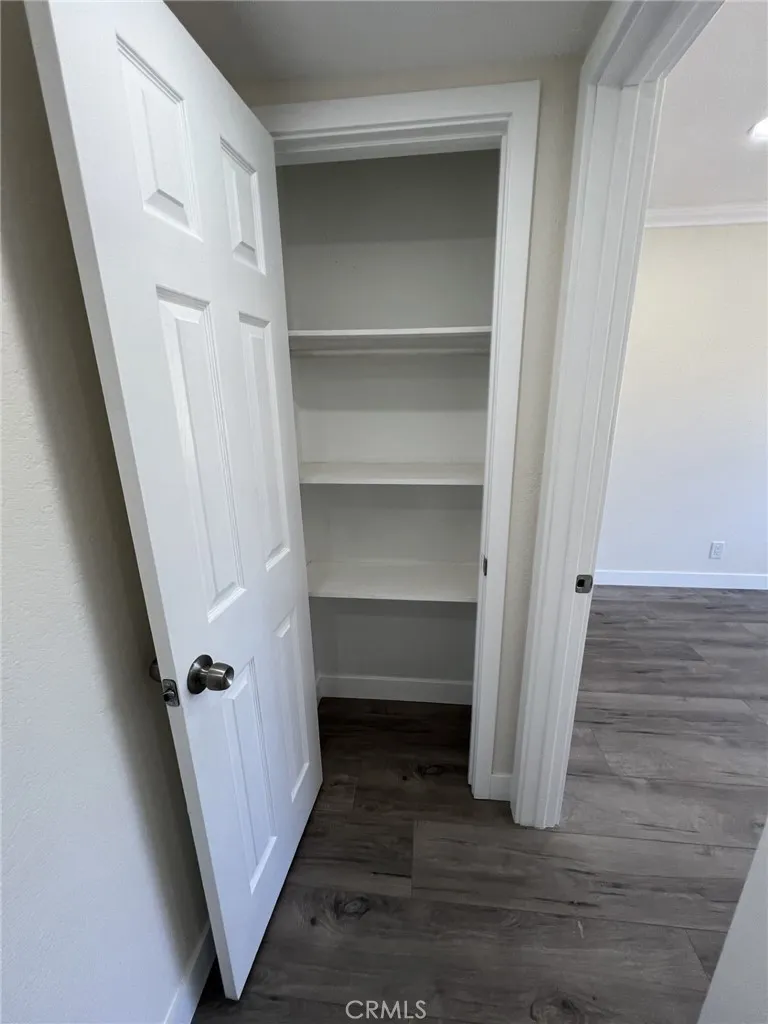 12545 Cuesta Cerritos, CA 90703