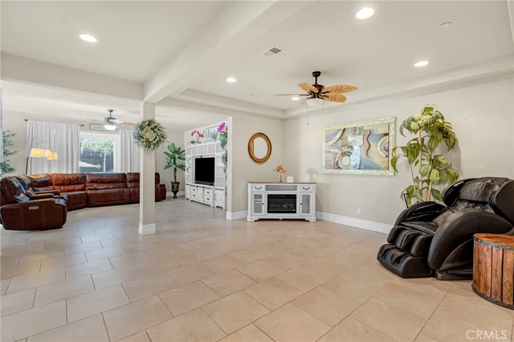 3101 Finchwood Clovis, CA 93619