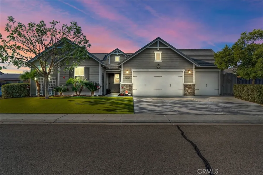 3101 Finchwood Clovis, CA 93619