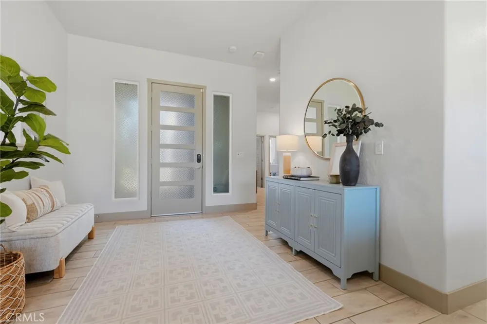 2407 W Andrew Hanford, CA 93230