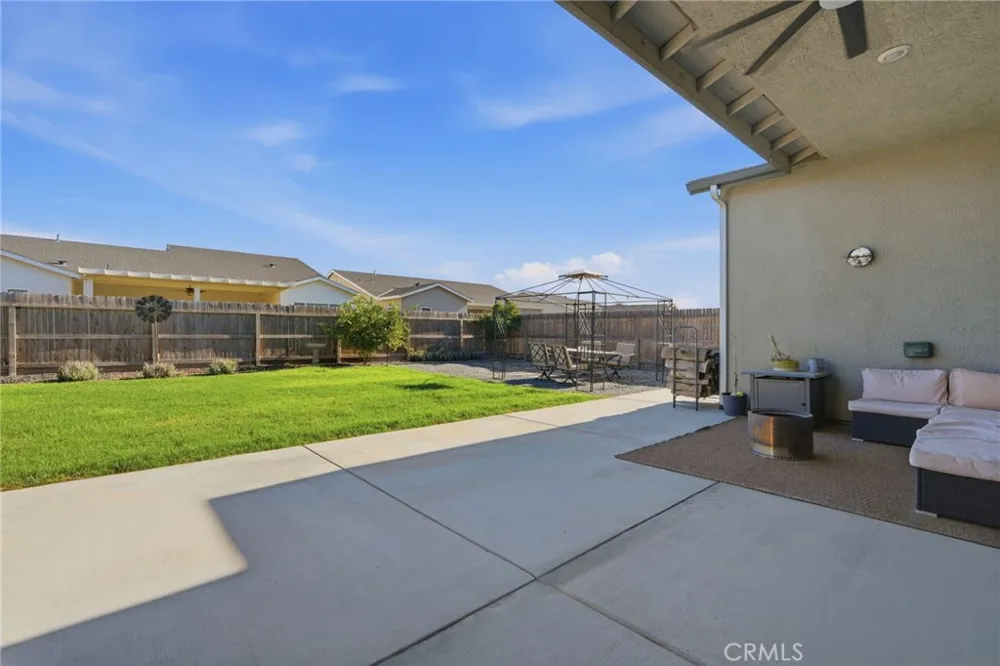 2407 W Andrew Hanford, CA 93230
