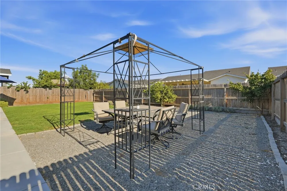 2407 W Andrew Hanford, CA 93230