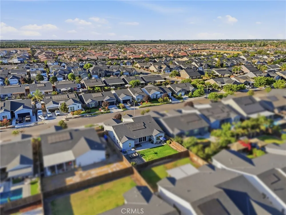 2407 W Andrew Hanford, CA 93230