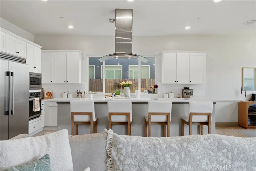 2407 W Andrew Hanford, CA 93230