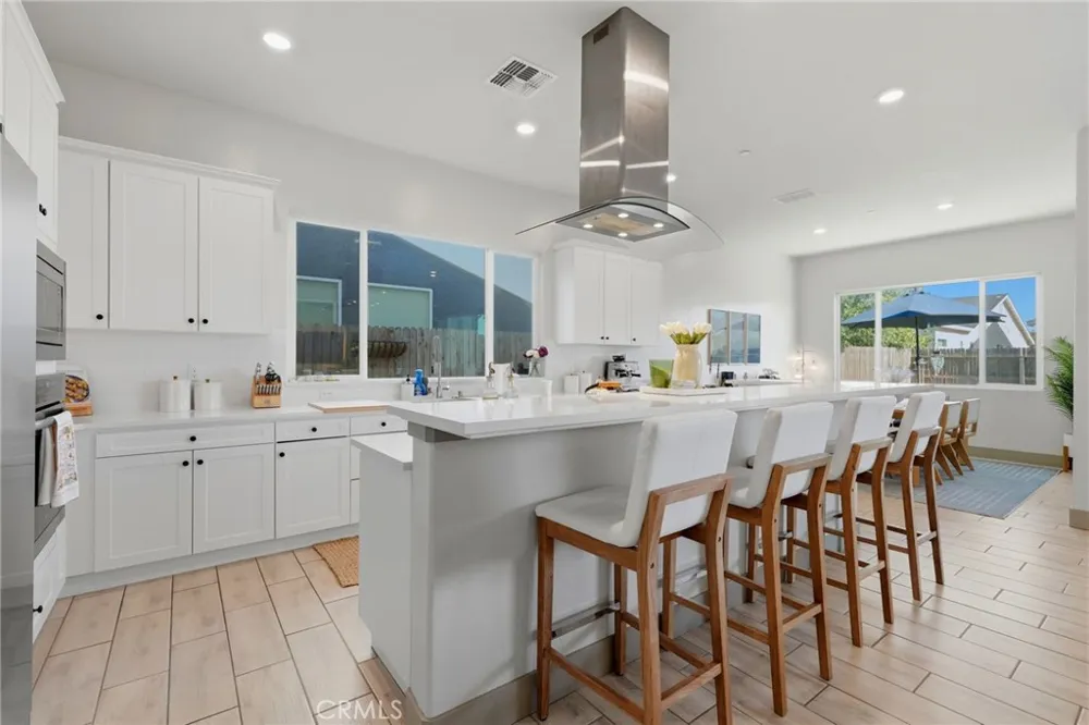 2407 W Andrew Hanford, CA 93230
