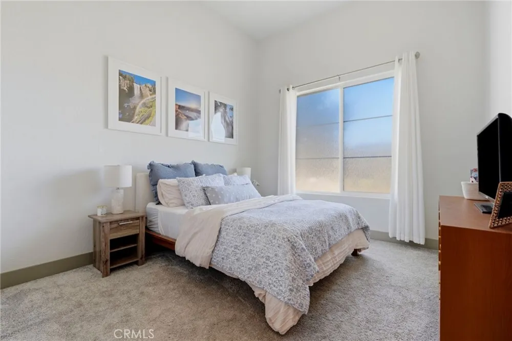 2407 W Andrew Hanford, CA 93230