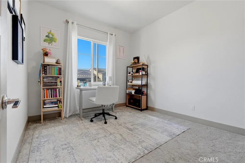 2407 W Andrew Hanford, CA 93230