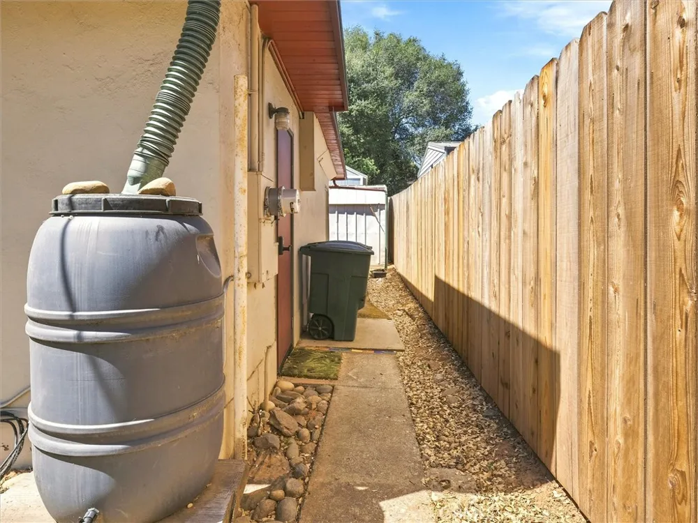4974 13th Mariposa, CA 95338