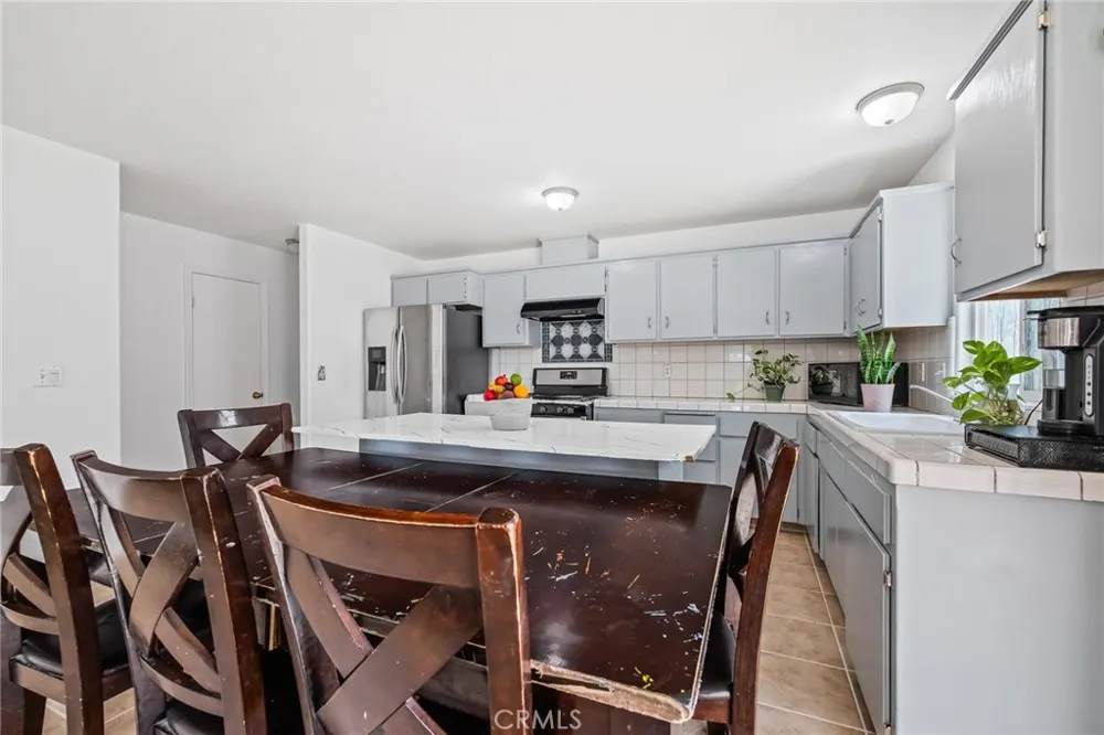 22549 Fir Chowchilla, CA 93610