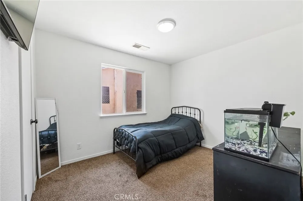 22549 Fir Chowchilla, CA 93610