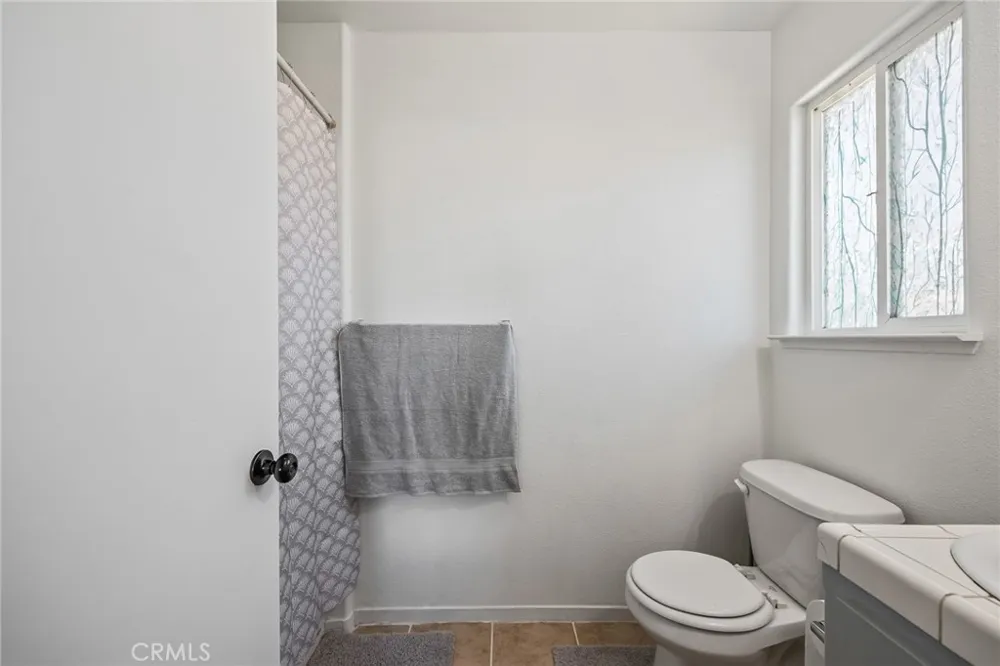 22549 Fir Chowchilla, CA 93610