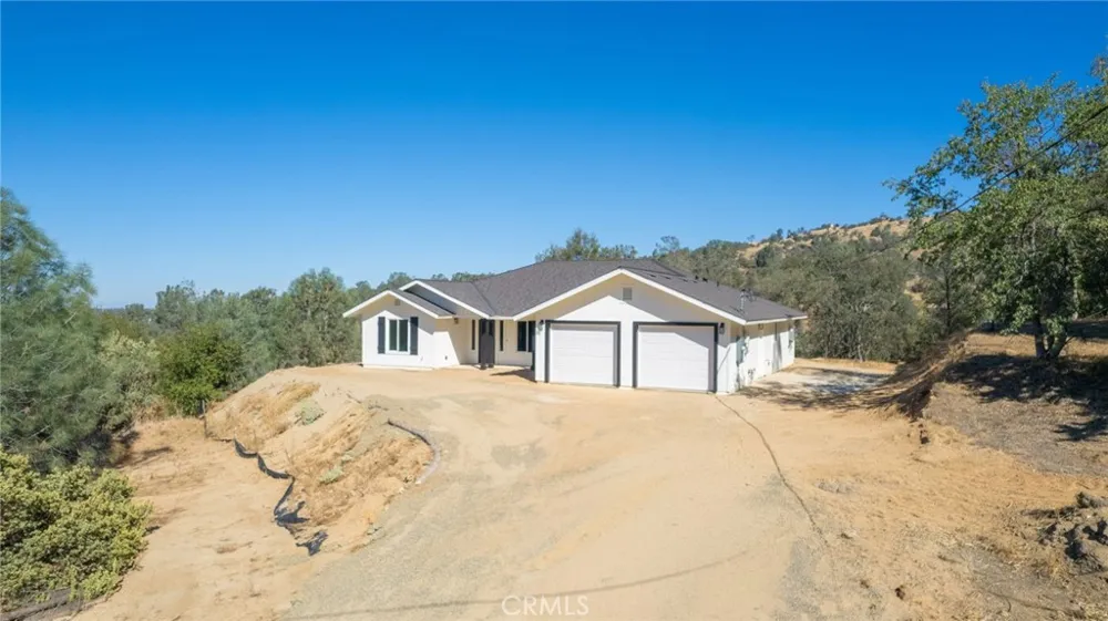 41453 Long Hollow Coarsegold, CA 93614