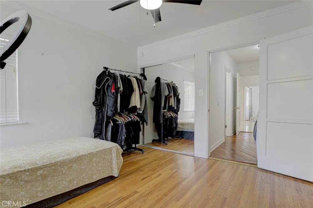 6331 Murietta Avenue Van Nuys, CA 91401