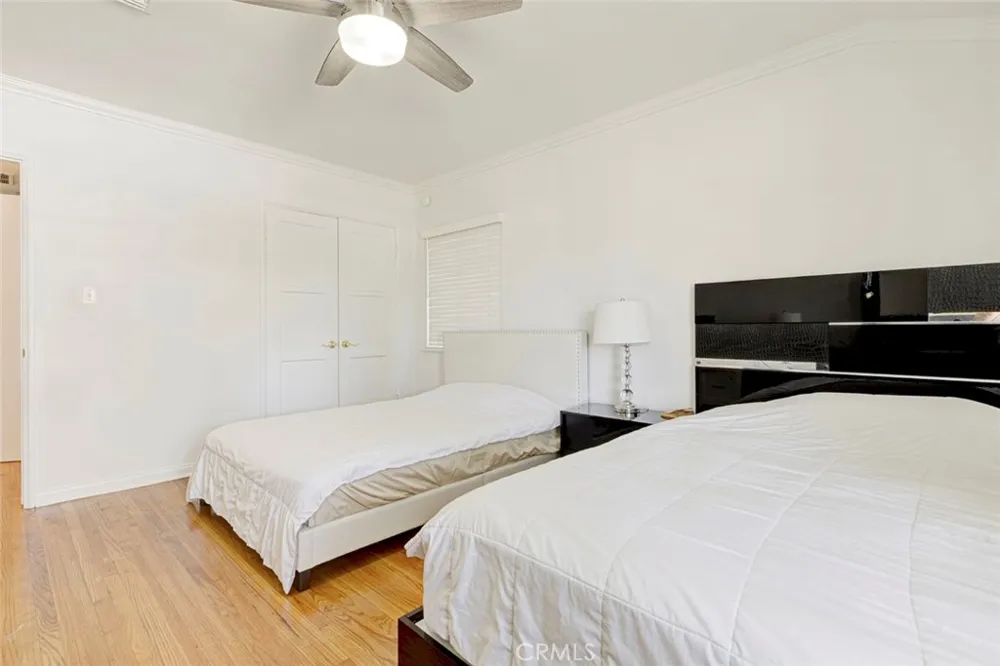 6331 Murietta Avenue Van Nuys, CA 91401