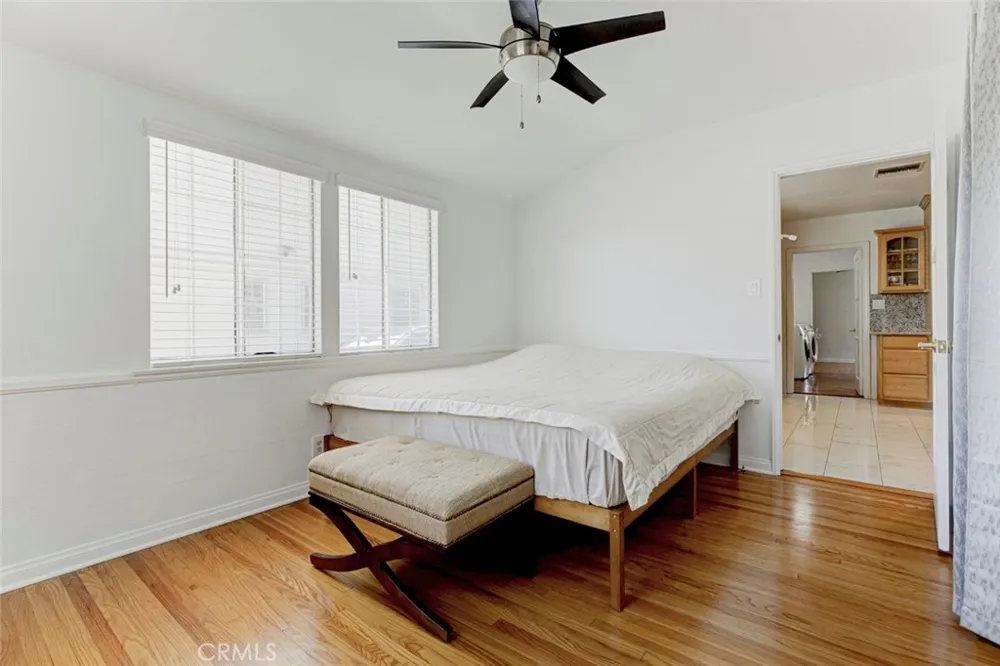 6331 Murietta Avenue Van Nuys, CA 91401