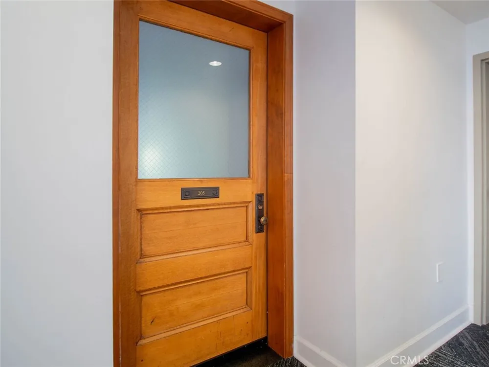 416 S Spring Street #205 Los Angeles, CA 90013