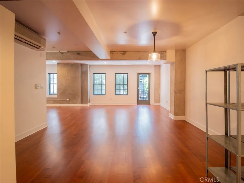 416 S Spring Street #205 Los Angeles, CA 90013