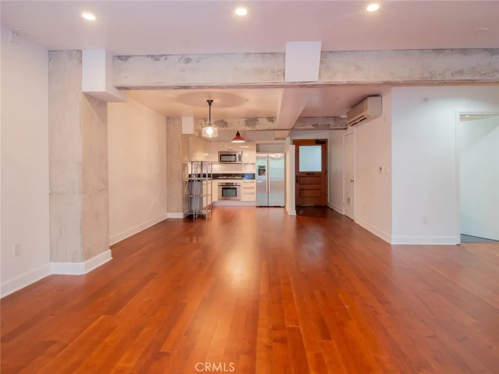416 S Spring Street #205 Los Angeles, CA 90013