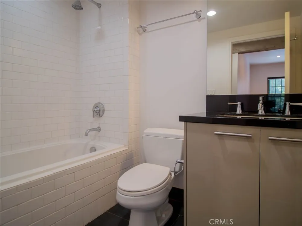416 S Spring Street #205 Los Angeles, CA 90013