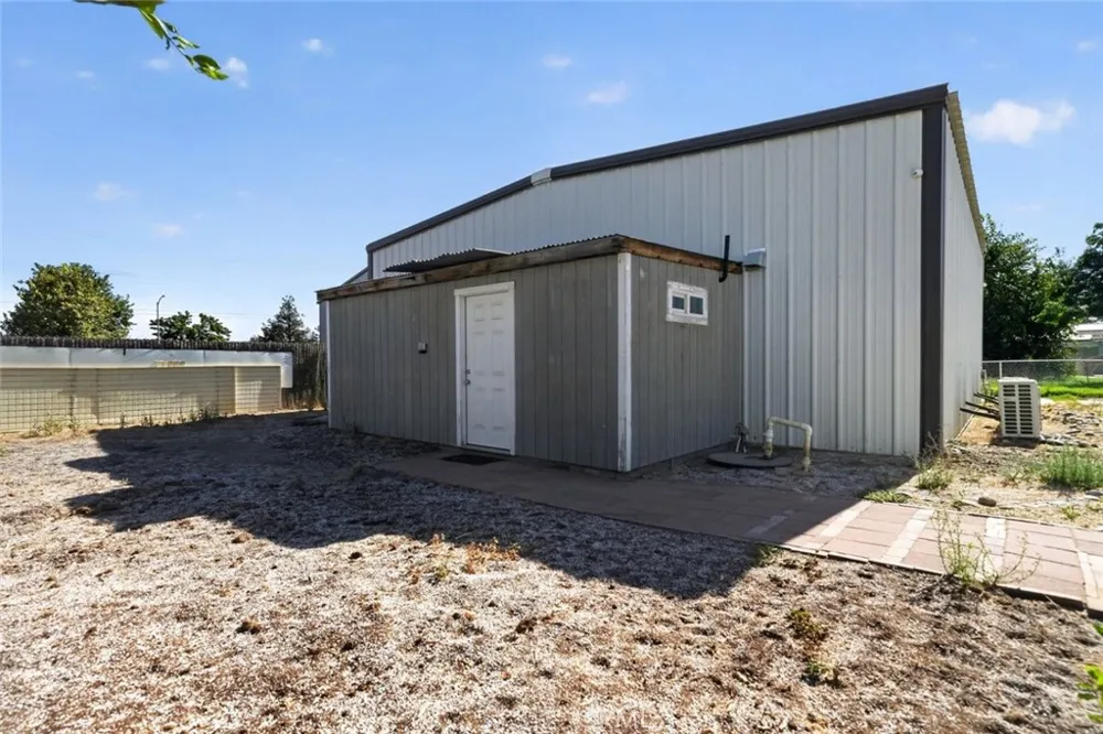 2801 Stagecoach Street Bakersfield, CA 93314