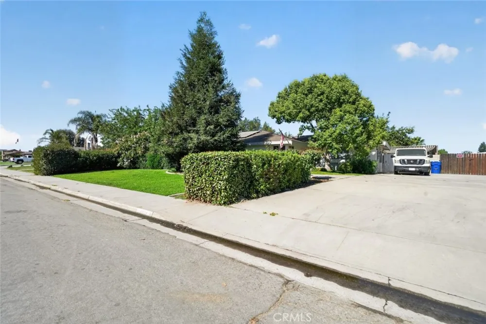 2801 Stagecoach Street Bakersfield, CA 93314