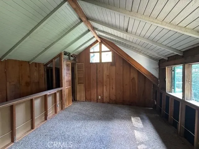 435 Blue Jay Canyon Blue Jay, CA 92317